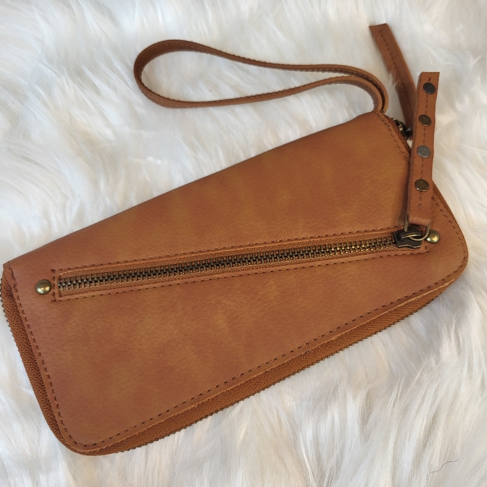 FREE PEOPLE Distressed Vegan Wallet NWT